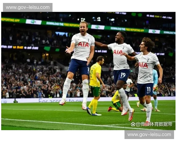 埃泽半场被换下 阿森纳中场调整未能带来胜利