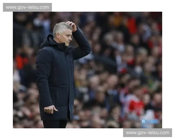 泰雷斯·马克西速度优势受制 突破路径上的接触吹罚待明确 泰雷斯·马克西速度优势受制 突破路径上的接触吹罚待明确