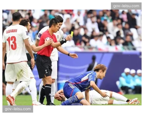 申花边路进攻体系混乱 米内罗与拉唐技术特点未能有效发挥